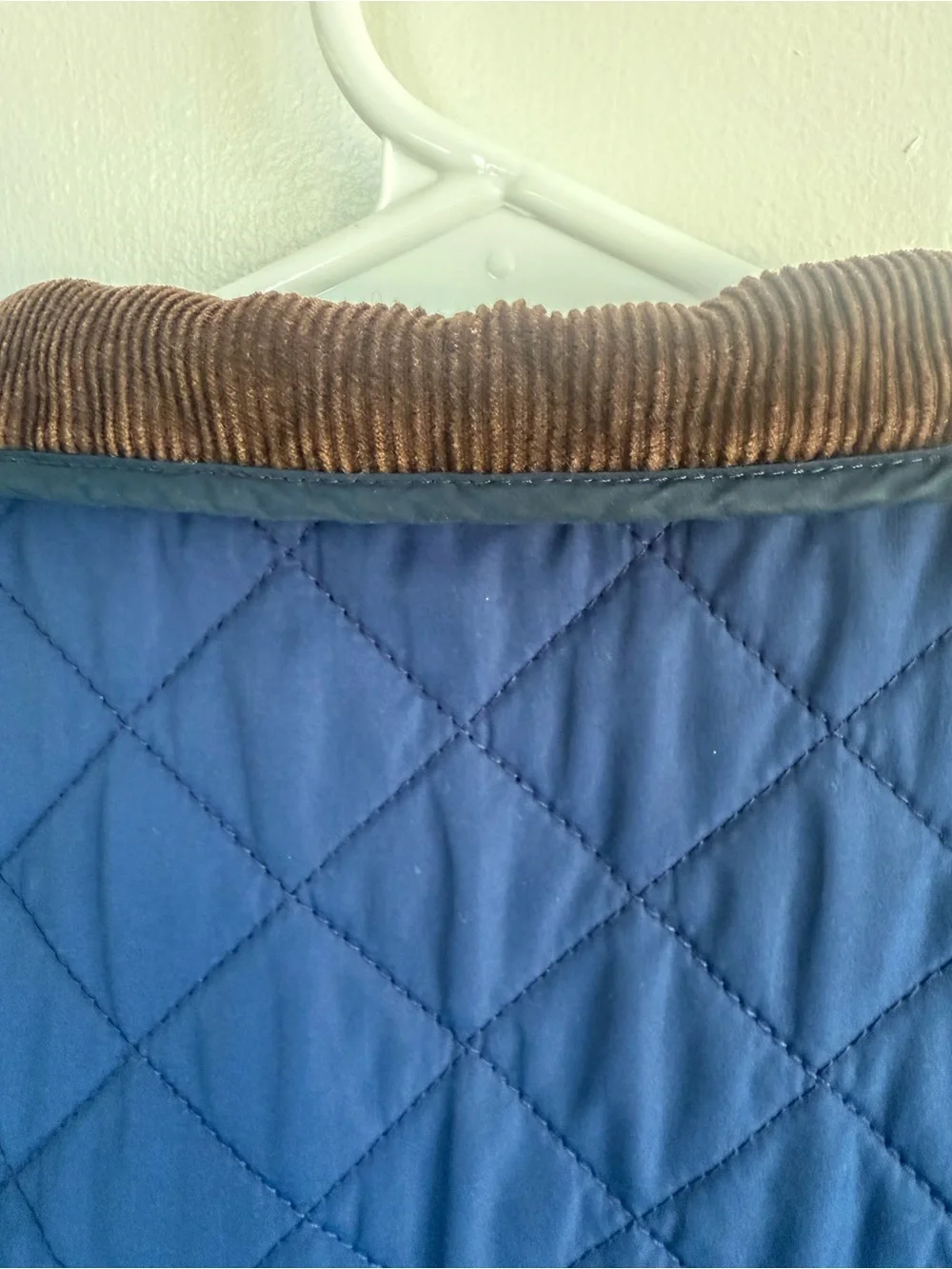 Lands End Kids Quilted  Barn Vest Blue Corduroy Collar Snap Front Kids M 10-12